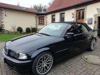 Gebraucht BMW 320 Cabriolet 170 PS (125 kW) 2001 Schwarz Cabrio