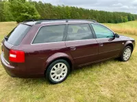Gebraucht Audi A6 130 PS (95 kW) 2004 Rot Kombi