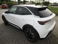 Gebraucht Opel Mokka-e Ultimate 100 kW (136 PS) 2023 Arktis weiß SUV