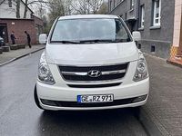 Gebraucht Hyundai H-1 170 PS (125 kW) 2009 Weiß Van / Kleinbus