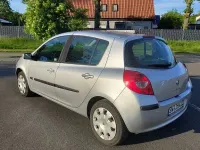 Occasion Renault Clio III 75 ch (55 kW) 2006 Argent Berline
