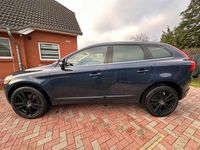 Gebraucht Volvo XC60 Pro 163 PS (119 kW) 2012 Blau SUV