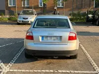 Gebraucht Audi A4 131 PS (96 kW) 2002 Grau Limousine
