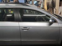 Gebraucht VW Passat 140 PS (102 kW) 2007 Blau Kombi