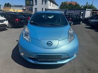 Gebraucht Nissan Leaf Visia 80 kW (109 PS) 2015 Blau Kleinwagen