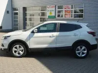 Gebraucht Nissan Qashqai Acenta 163 PS (119 kW) 2019 Weiß SUV