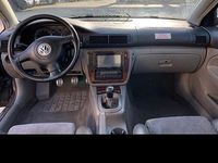 Gebraucht VW Passat 150 PS (110 kW) 2001 Schwarz Limousine