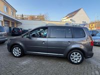 Gebraucht VW Touran Style 105 PS (77 kW) 2012 Grau Van / Kleinbus