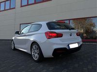 Gebraucht BMW 116 M Sport 109 PS (80 kW) 2016 Weiß Kleinwagen