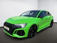 Gebraucht Audi RS3 Sportback Ambiente 400 PS (294 kW) 2024 Kyalamigrün Kleinwagen