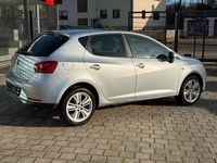 Gebraucht Seat Ibiza Stylance 86 PS (63 kW) 2011 Silber Kleinwagen