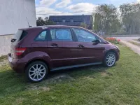 Gebraucht Mercedes B170 116 PS (85 kW) 2006 Rot Van / Kleinbus