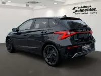 Neu Hyundai i20 Blackline 90 PS (66 kW) 2026 Schwarz Limousine