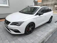Używany Seat Leon 4Drive 300 KM (220 kW) 2017 Biały Kombi