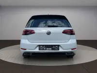 Gebraucht VW Golf VII R-line 150 PS (110 kW) 2018 White silver Limousine