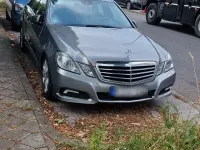 Gebraucht Mercedes E250 Avantgarde 204 PS (150 kW) 2009 Grau Limousine