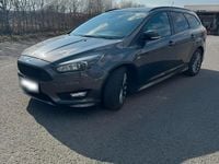 Gebraucht Ford Focus ST-Line 182 PS (133 kW) 2018 Grau Kombi