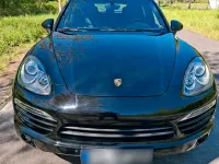 Second-hand Porsche Cayenne 245 CP (180 kW) 2011 Negru SUV