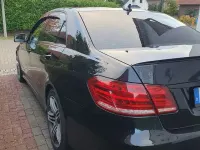 Gebraucht Mercedes E220 AMG 170 PS (125 kW) 2013 Schwarz Limousine