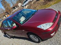 Gebraucht Ford Focus Ghia 116 PS (85 kW) 2003 Rot Limousine