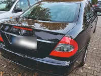 Gebraucht Mercedes E200 Avantgarde 184 PS (135 kW) 2007 Schwarz Limousine