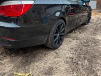 Gebraucht BMW 530 235 PS (172 kW) 2008 Schwarz Limousine