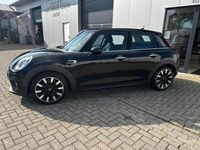 Używany Mini Cooper 136 KM (100 kW) 2015 Czarny Hatchback