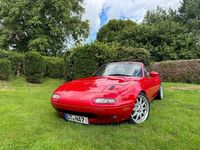 Gebraucht Mazda MX5 116 PS (85 kW) 1990 Rot Cabrio