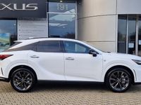 Neu Lexus RX450h+ E-FOUR F-Sport 309 PS (227 kW) 2026 Fuijiweiß glass flake SUV