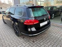 Gebraucht VW Passat Highline 140 PS (102 kW) 2013 Deep black perleffekt Kombi