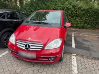 Gebraucht Mercedes A160 95 PS (69 kW) 2011 Rot Kleinwagen