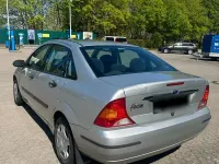 Gebraucht Ford Focus 101 PS (74 kW) 2002 Limousine