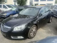 Gebraucht Opel Insignia Cosmo 160 PS (117 kW) 2009 Saphirschwarz mineraleffekt Limousine