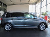 Gebraucht VW Touran Highline 179 PS (131 kW) 2016 Grau Van / Kleinbus