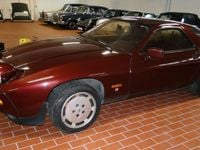 Brugt Porsche 928 310 HK (228 kW) 1982 Rød Coupe