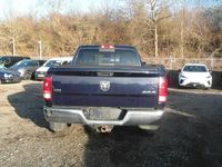 Second-hand Dodge Ram 243 CP (178 kW) 2015 Albastru Pickup