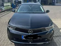 Gebraucht Opel Astra Edition 131 PS (96 kW) 2023 Schwarz Kleinwagen