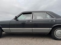 Gebraucht Mercedes 380 204 PS (150 kW) 1984 Grau Limousine