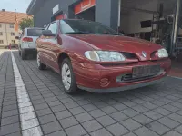 Gebraucht Renault Mégane Coupé 90 PS (66 kW) 1997 Rot Coupé