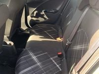 Gebraucht Opel Corsa Color Edition 101 PS (74 kW) 2017 Weiß Kleinwagen