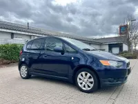 Gebraucht Mitsubishi Colt Motion 95 PS (69 kW) 2012 Blau Kleinwagen