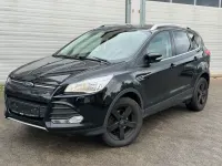 Używany Ford Kuga SYNC Edition 150 KM (110 kW) 2015 Czarny SUV