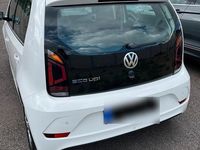 Gebraucht VW up! 68 PS (50 kW) 2019 Weiß Kleinwagen