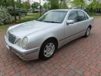 Gebraucht Mercedes E200 116 PS (85 kW) 2000 Silber Limousine