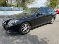 Gebraucht Mercedes E250 204 PS (150 kW) 2015 Obsidianschwarz Kombi