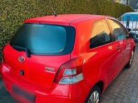 Gebraucht Toyota Yaris 68 PS (50 kW) 2010 Rot Kleinwagen