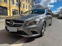 Gebraucht Mercedes CLA180 122 PS (89 kW) 2015 Grau Limousine
