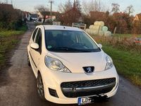 Gebraucht Peugeot 107 Filou 68 PS (50 kW) 2009 Weiß Kleinwagen