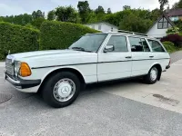 Gebraucht Mercedes 200 110 PS (80 kW) 1985 Weiß Limousine