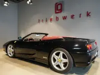 Second-hand Ferrari F355 381 CP (280 kW) 1998 Negru Cabrio